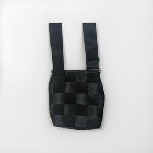Harvey's Seatbelt Crossbody Purse Nylon Adjustable Black Zipper